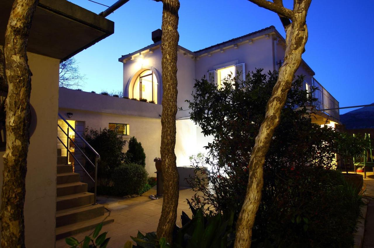 Apartment Marita Cilipi Bagian luar foto