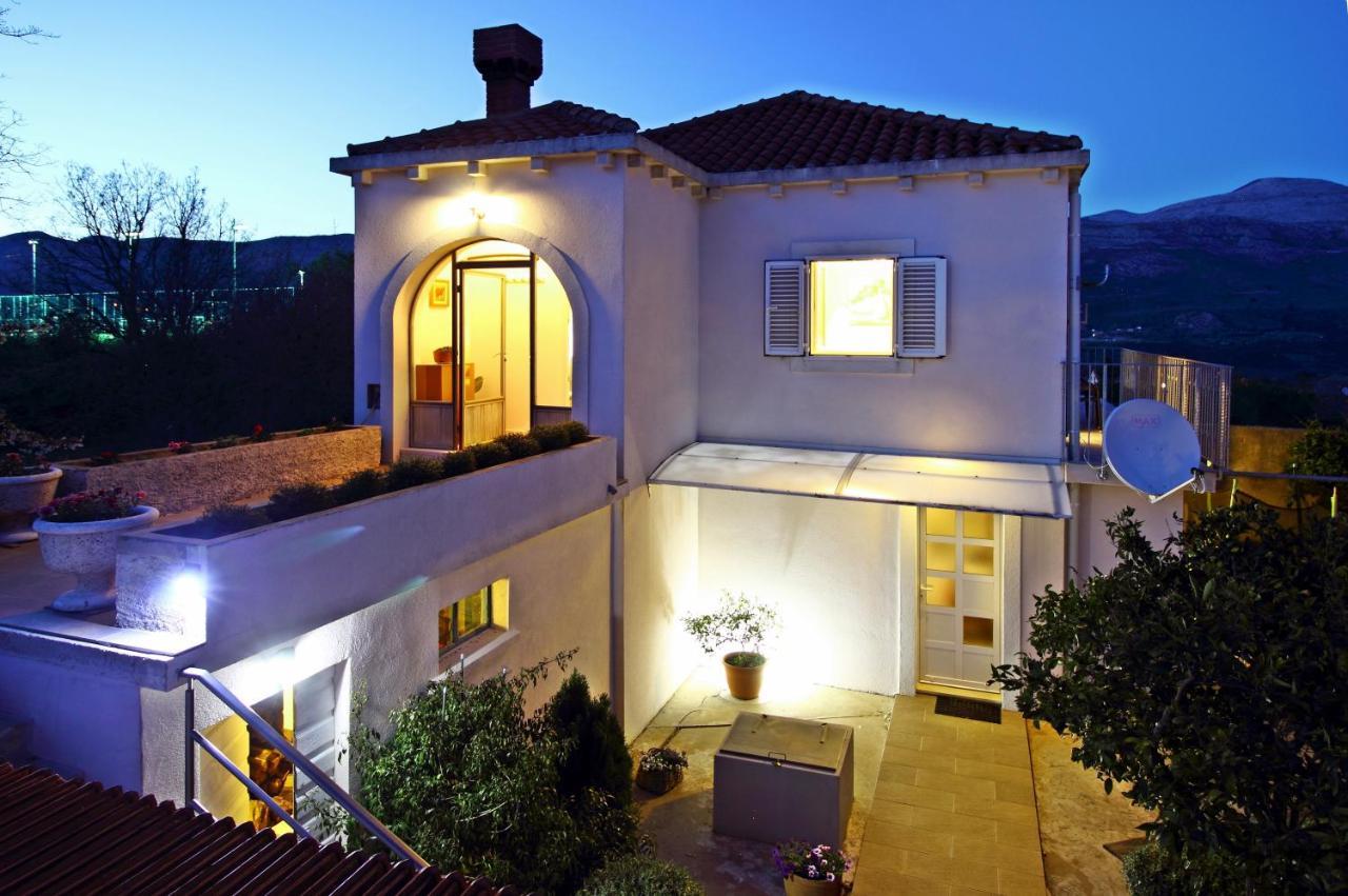 Apartment Marita Cilipi Bagian luar foto