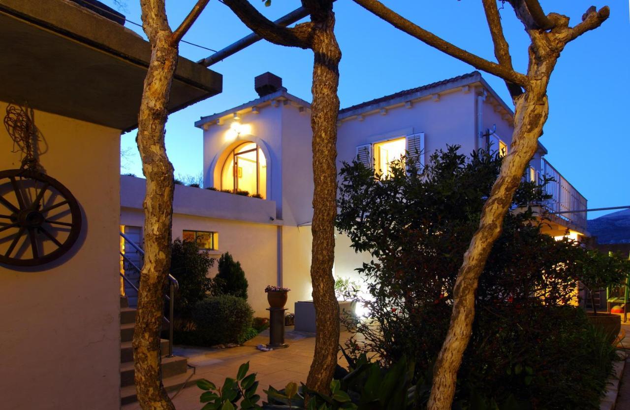 Apartment Marita Cilipi Bagian luar foto